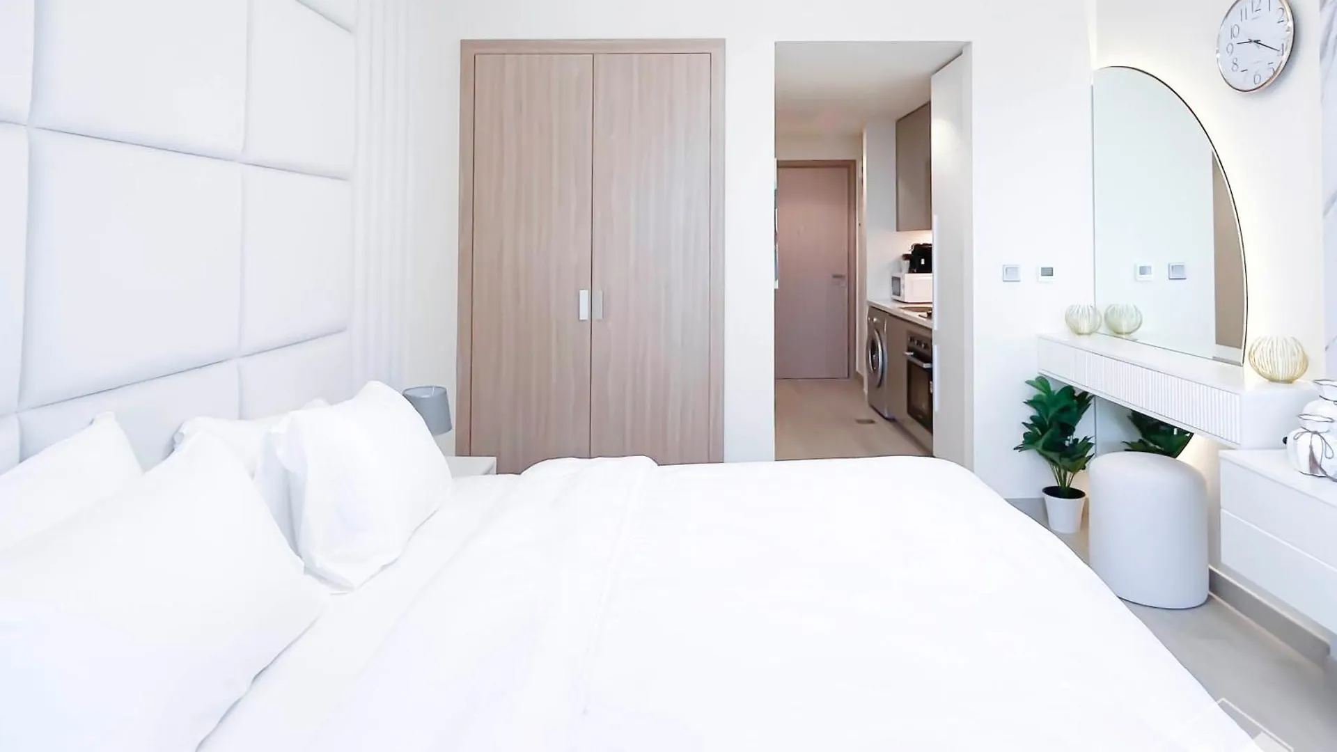 Charming Azizi Rivera Studio With Balcony Dubai