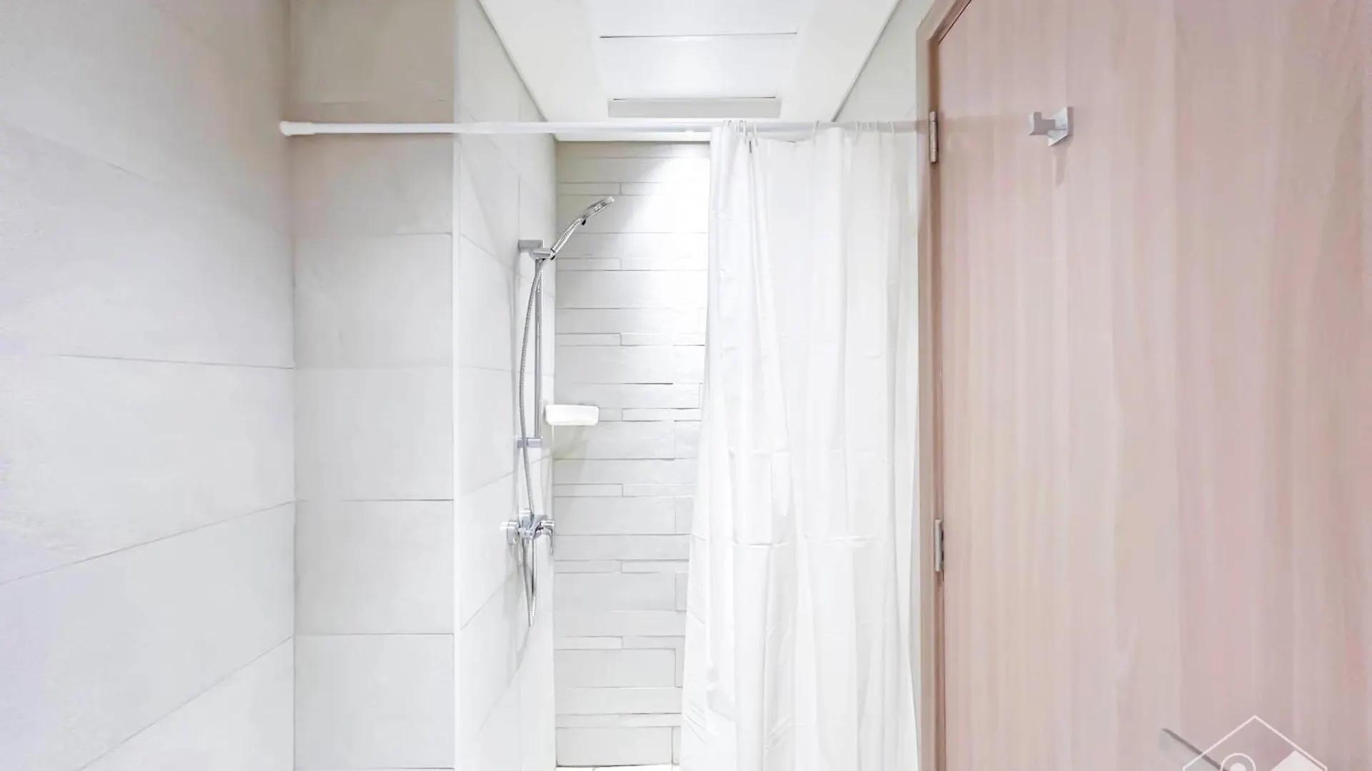 Charming Azizi Rivera Studio With Balcony Dubai